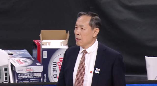 2026世界杯投注登录入口-夺冠热门输球仍反超山东，辽篮掀翻强敌却无缘前8，黑马超出预期